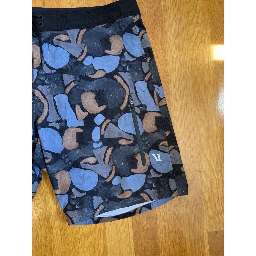 Vuori infinity boardshorts